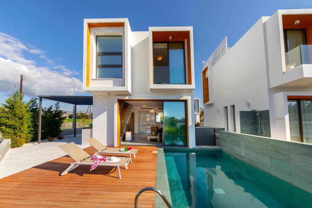 Villa Laurus 6, Walking Distance To The Beach Paphos Bagian luar foto